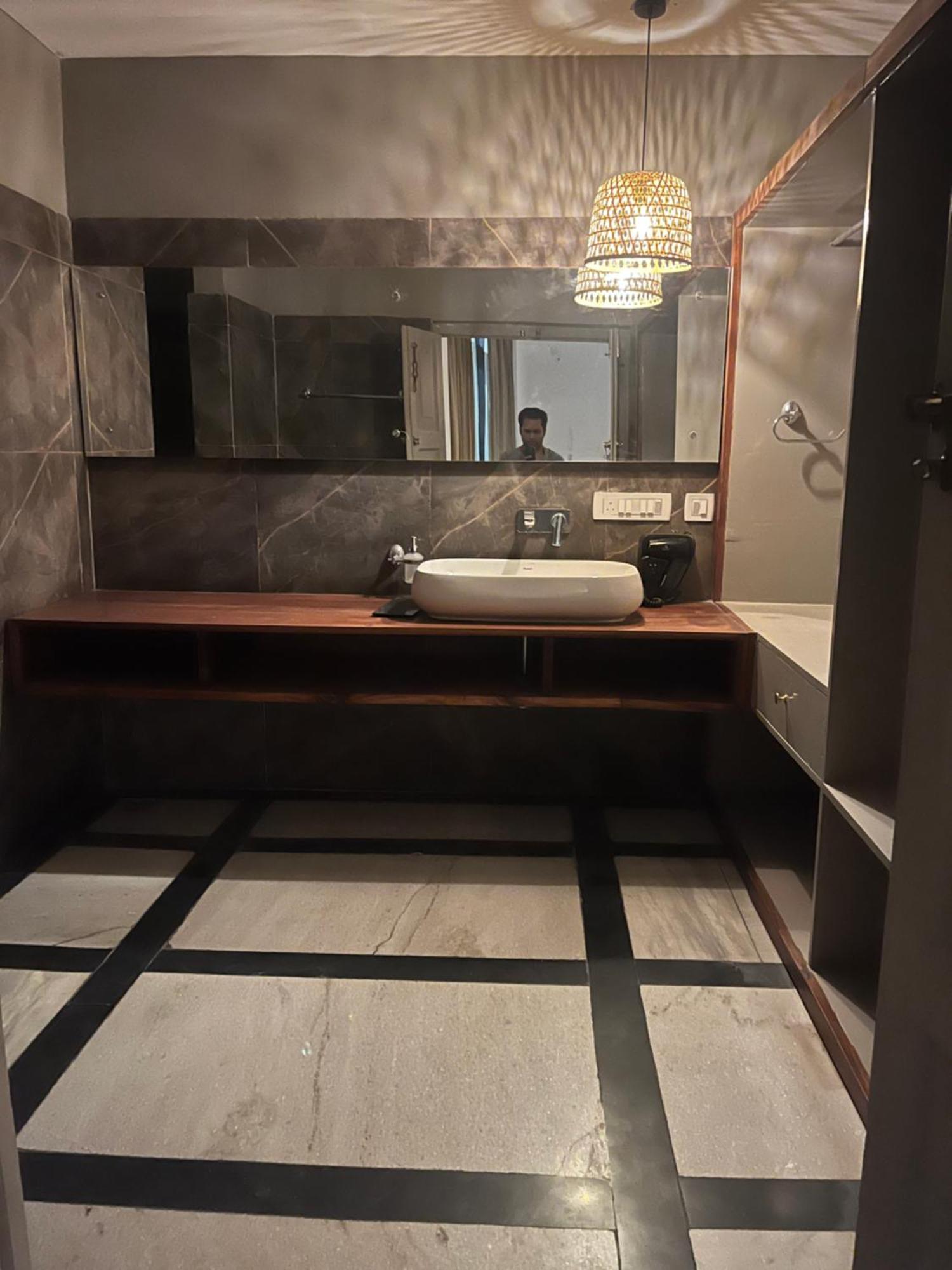 Nkaasa Hotel Personal Suites Raxaul ภายนอก รูปภาพ